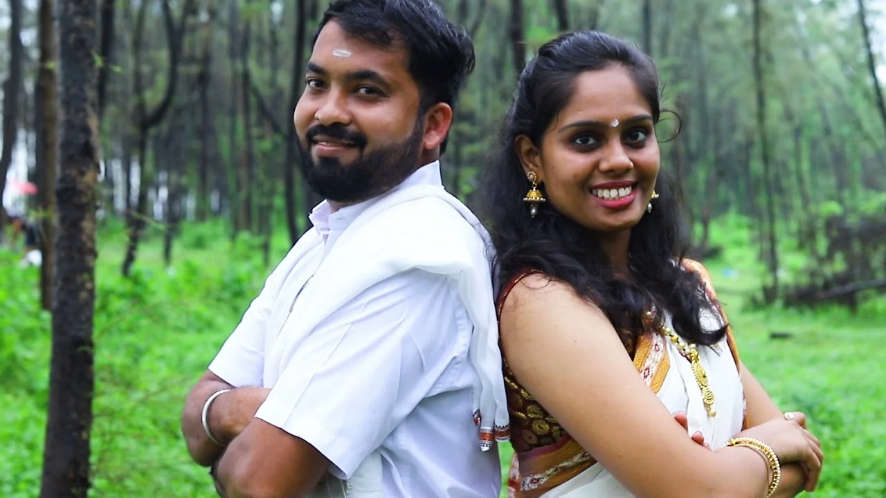 Pre-wedding photographer in Malad