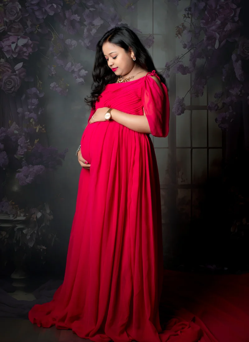 Maternity photographers in Malad